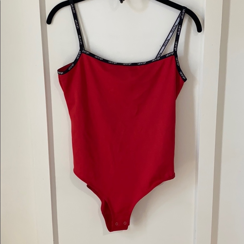 NWOT Levi’s red bodysuit with snapping closure